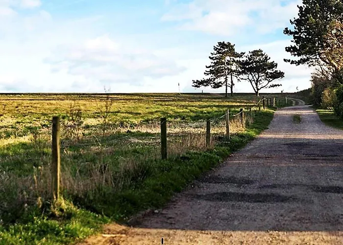 8 Person In Sydals-by Traum *